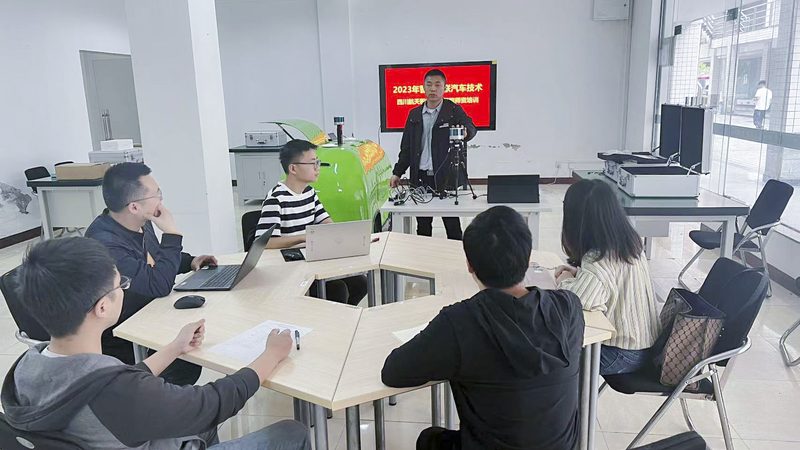 揭秘教师资格证培训“保过班”：真伪辨析与理性选择