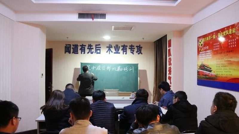 心理咨询师培训督导实习定制：揭秘职业成长之路**